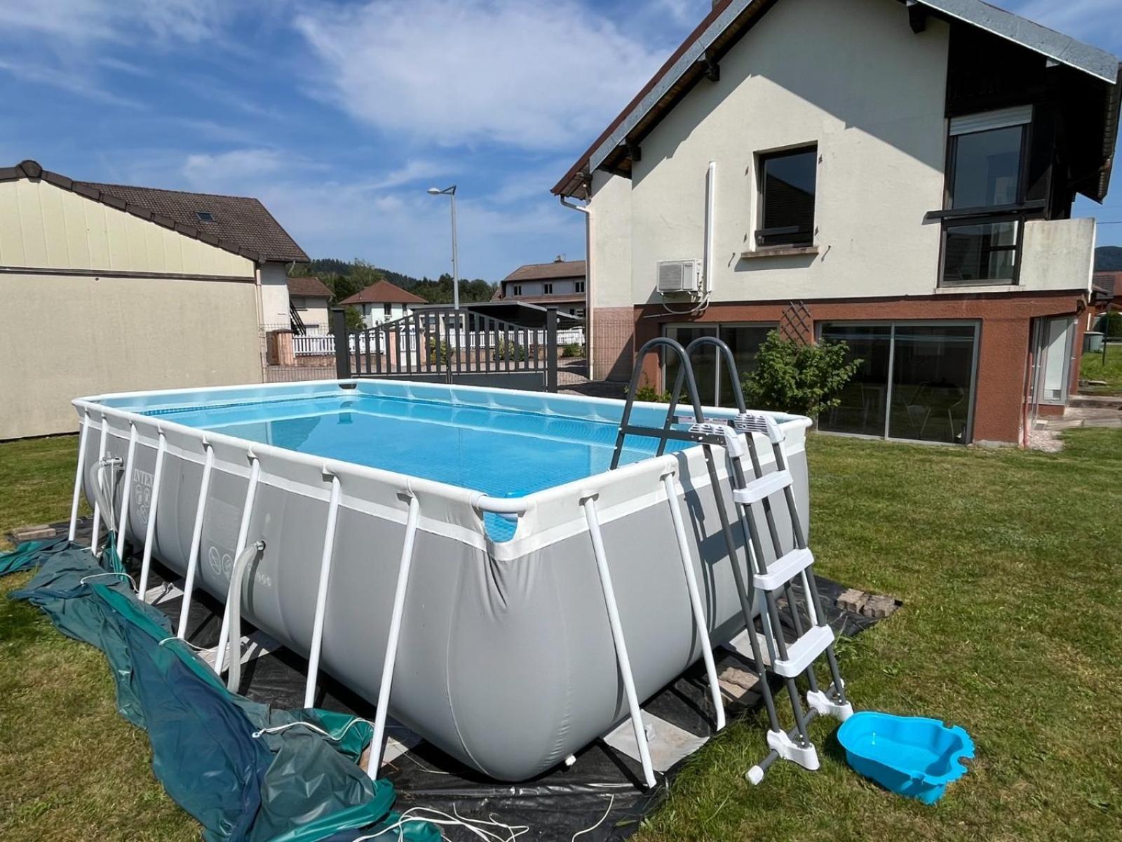 Vagney Gite 205 M2, 8Pers Piscine, Jacuzzi, Balneo Privatifs מראה חיצוני תמונה
